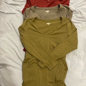 Lot of three Old Navy maternity shirts.